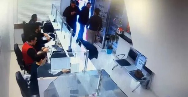 Belgeler Ortaya Çıkınca Panikledi! Veli Ağbaba'dan 'Emre Caner' İtirafı